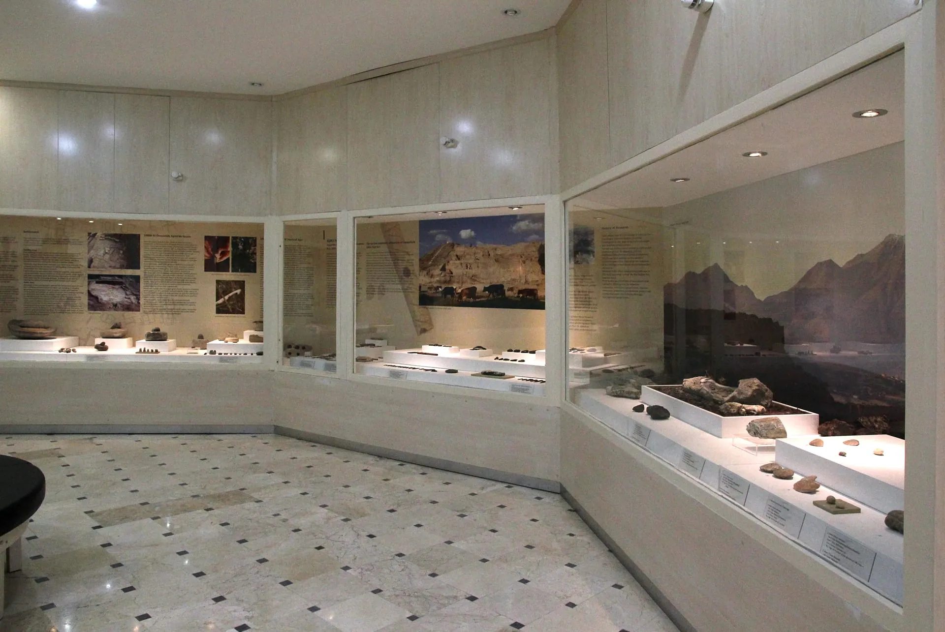 Aksaray Müzesi’nde Aşıklı Höyük buluntularının sergilendiği salon